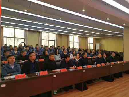 大老岭“专家工作站”首席专家正式进驻